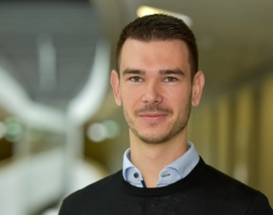 Porträt Henrik Fork-Weigel, (c) Gert Baumbach, vzb