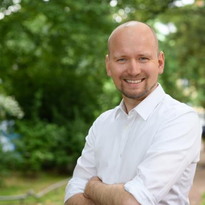 Porträt Dr. Martin Kuhne