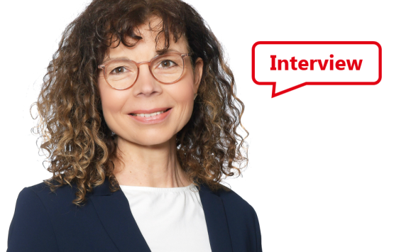 Stefanie Bauerdick (Lehrerin am Berufskolleg INI Lippstadt) mit Interview-Symbol