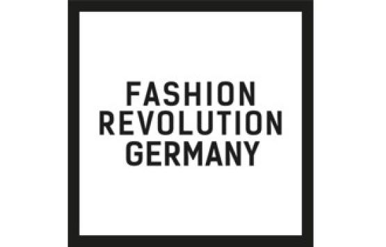 Schriftzug Fashion Revolution Germany