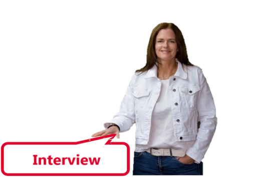 Dorothea Mohn mit Interviewsprechblase