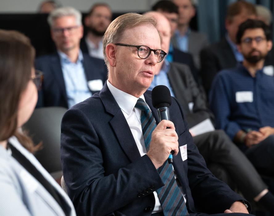 Heiner Herkenhoff bei der Fishbowl